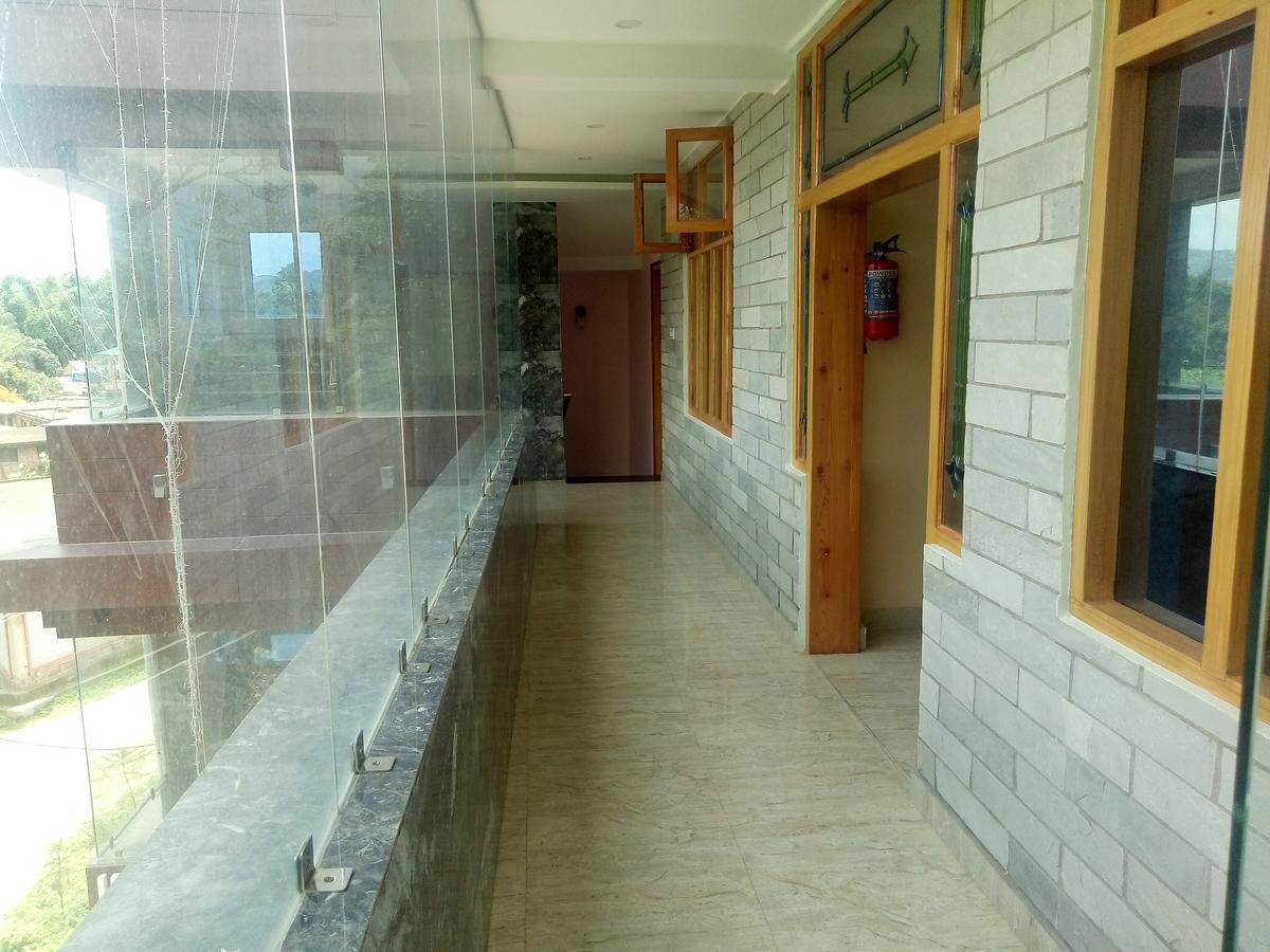 Hotel Sky Bule & Restaurant Khas Nagrota Exterior foto